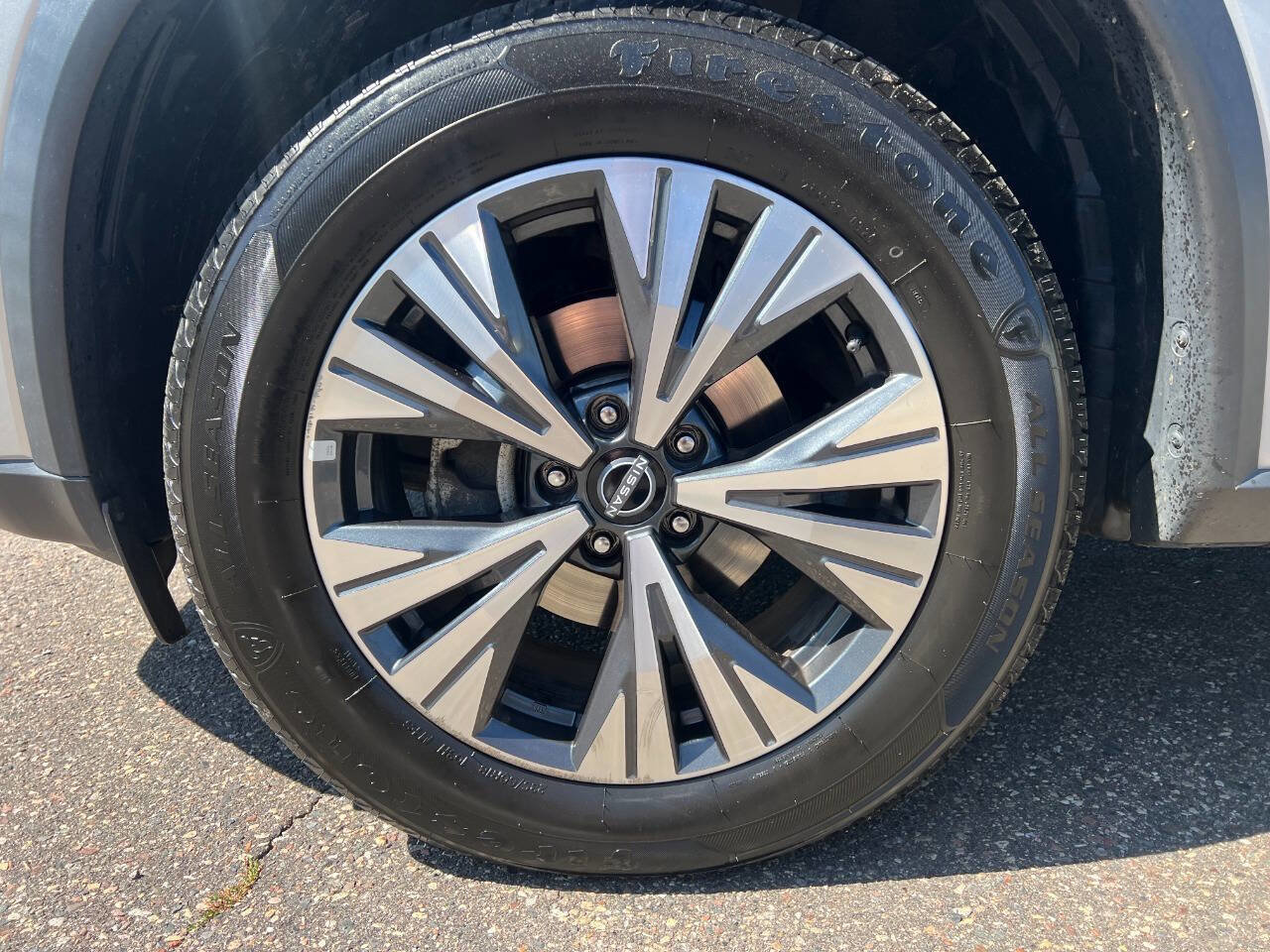 Used 2022 Nissan Rogue SV image 18