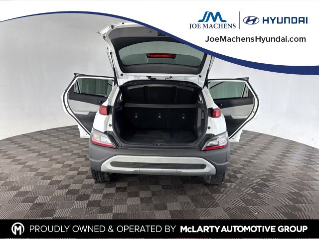 Used 2023 Hyundai Kona SEL image 17