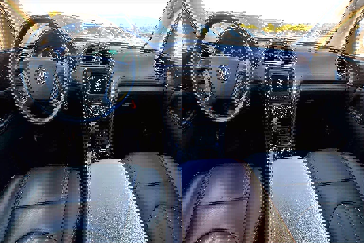 Used 2017 Buick Enclave Leather image 14