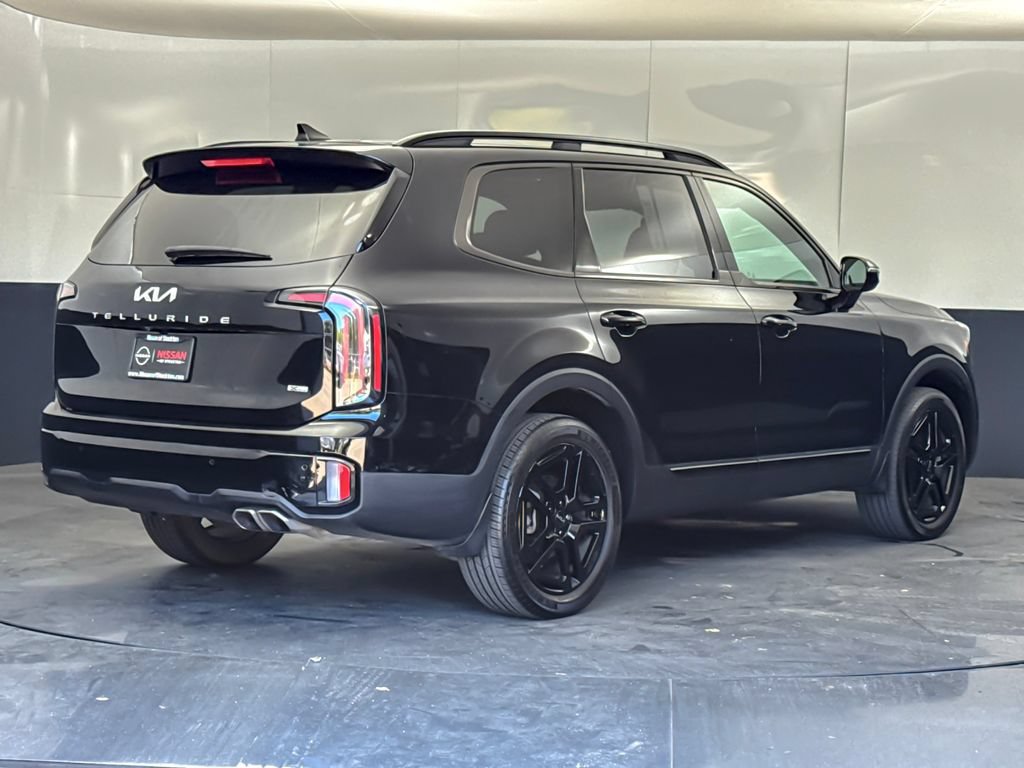 Used 2024 Kia Telluride SX X-Line AWD/4WD image 3