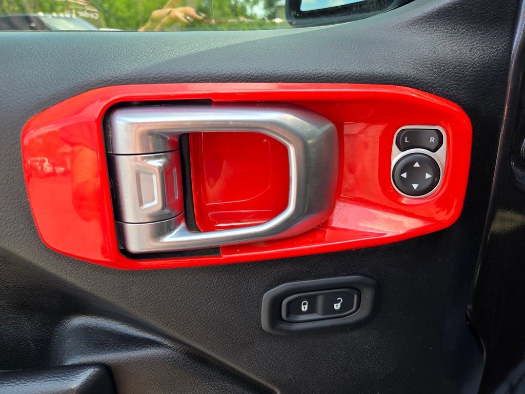 Used 2019 Jeep Wrangler Unlimited Sport S AWD/4WD image 13