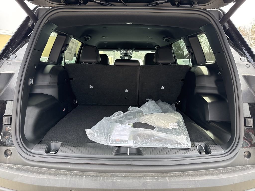 New 2026 Jeep Cherokee Limited image 24