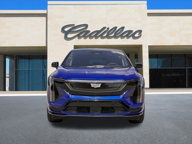 New 2027 Cadillac Optiq V w/ Deep Ocean Design Edition AWD/4WD image 7