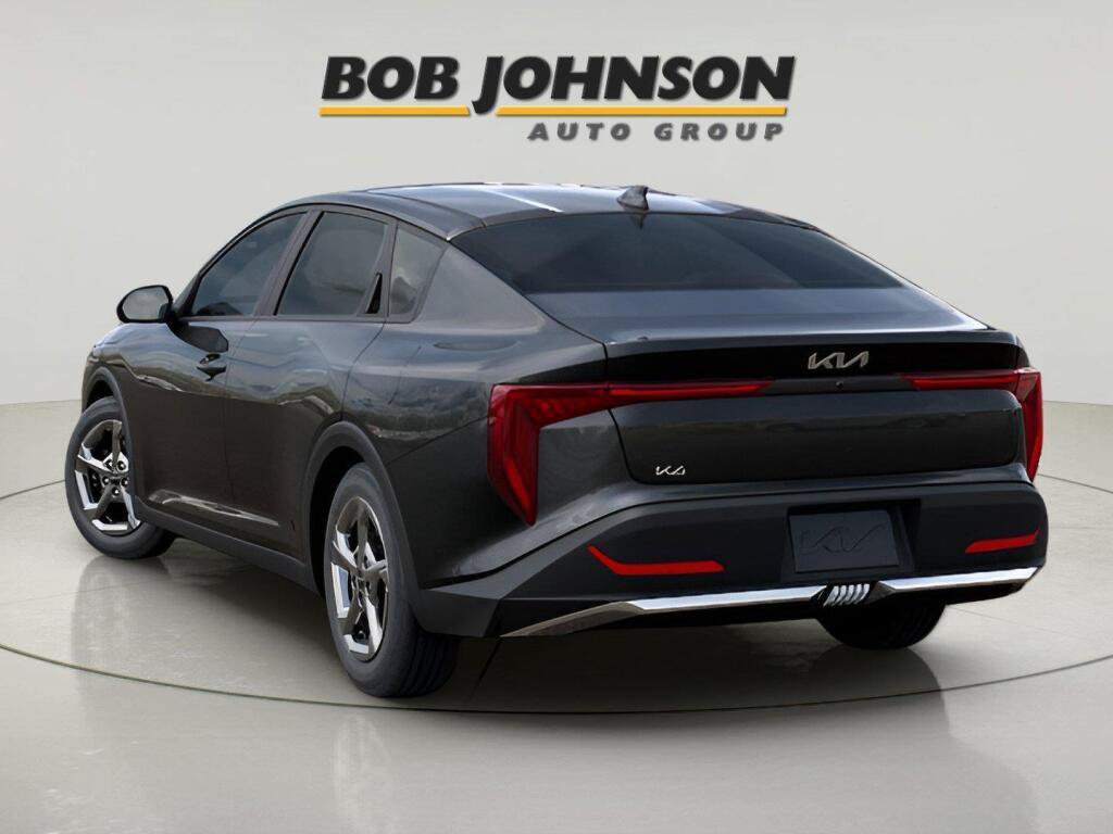 New 2026 Kia K4 FWD image 5