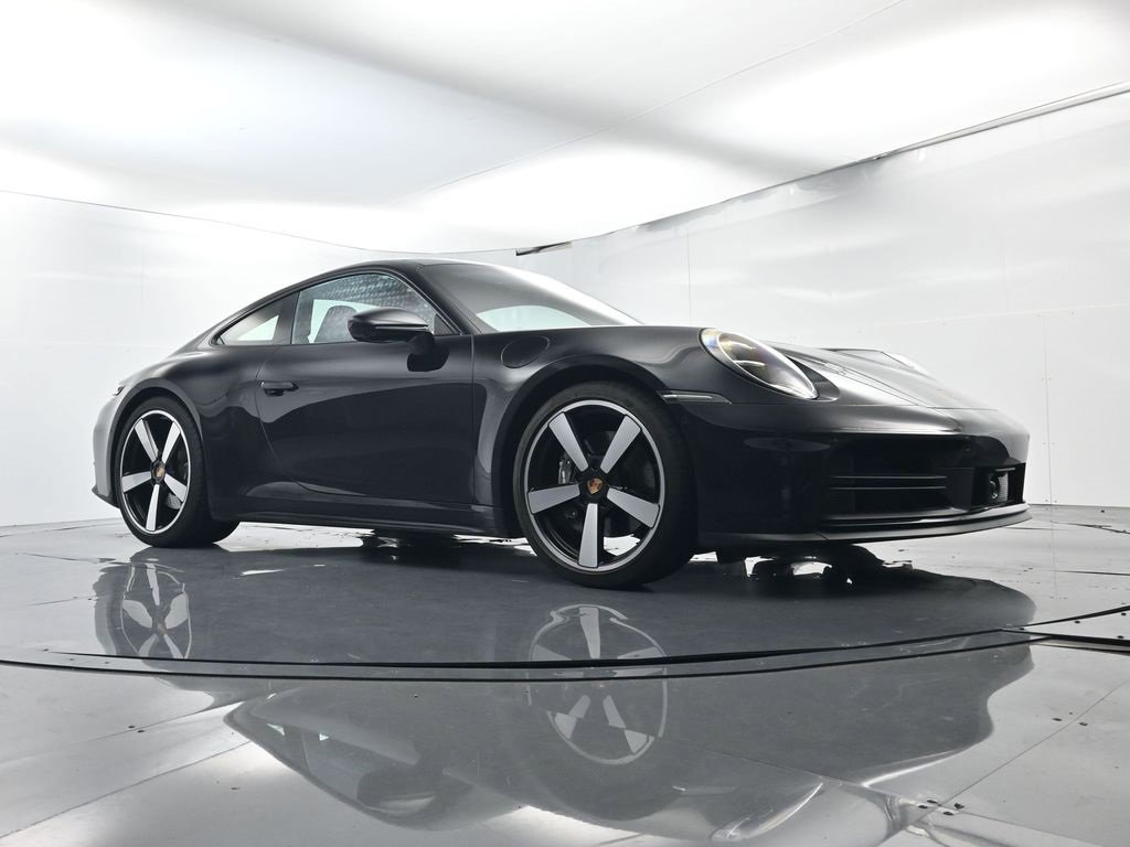 Used 2025 Porsche 911 Carrera w/ Premium Package image 52