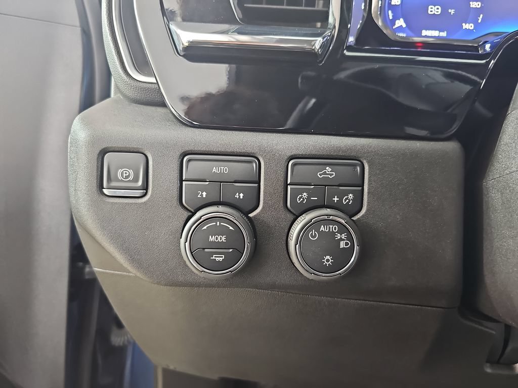 Certified 2024 Chevrolet Silverado 1500 LT AWD/4WD image 30