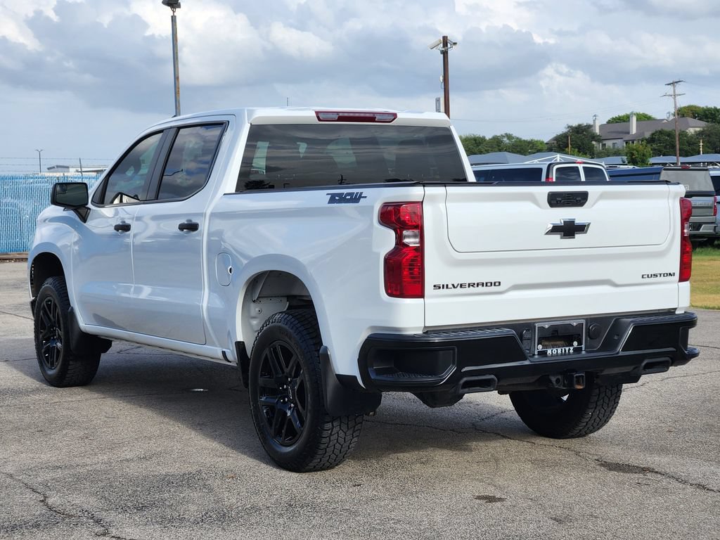 Certified 2024 Chevrolet Silverado 1500 Custom Trail Boss w/ Dark Appearance Package AWD/4WD image 7