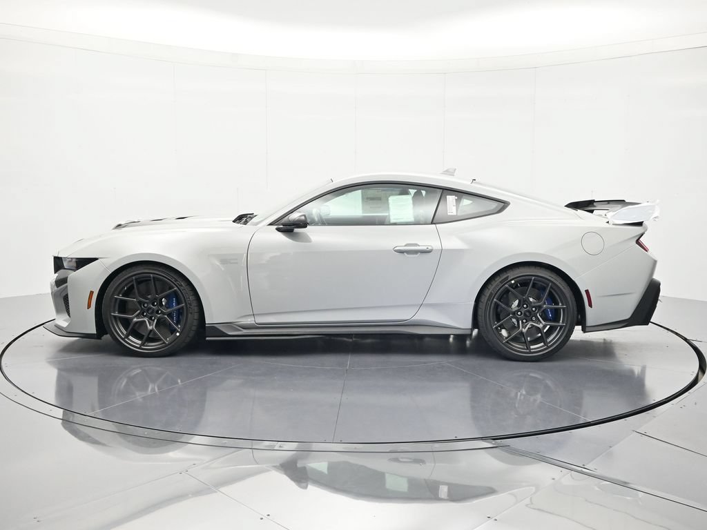 New 2026 Ford Mustang Dark Horse SC w/ Carbon Fiber Exterior Package RWD image 8