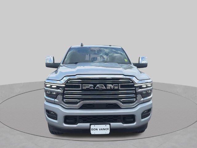 Used 2026 RAM 2500 Laramie AWD/4WD image 8
