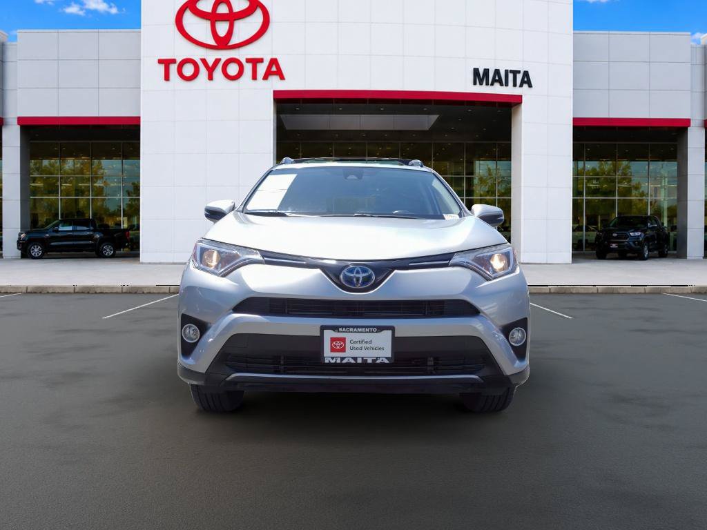 Certified 2017 Toyota RAV4 XLE w/ Cargo Management Package AWD/4WD image 9
