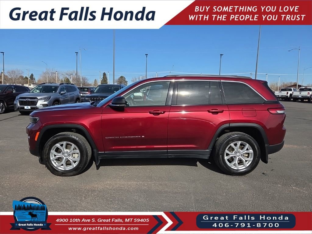 Used 2023 Jeep Grand Cherokee Limited w/ Trailer Tow Prep Group (B) image 4