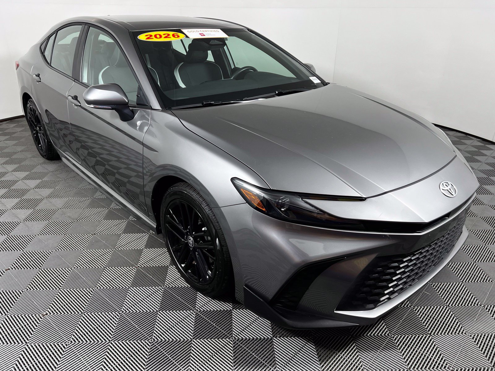 Certified 2026 Toyota Camry SE FWD image 3