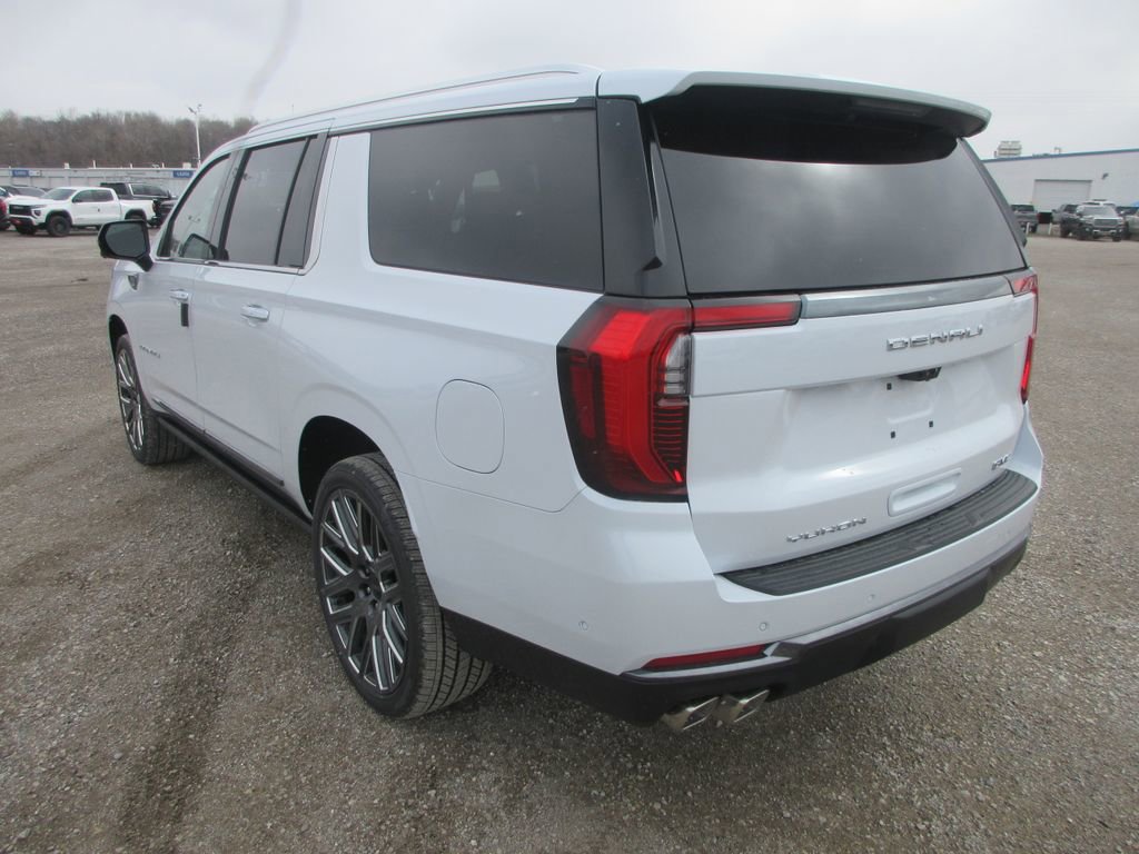 New 2026 GMC Yukon XL Denali Ultimate image 7