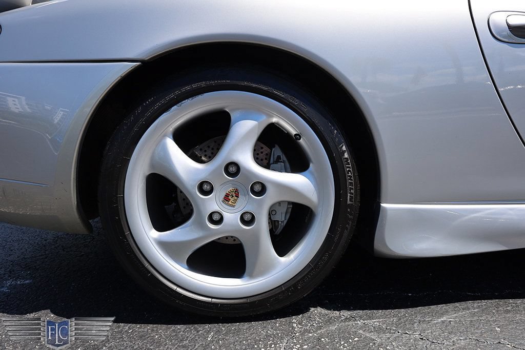 Used 2000 Porsche 911 Carrera 4 AWD/4WD image 30