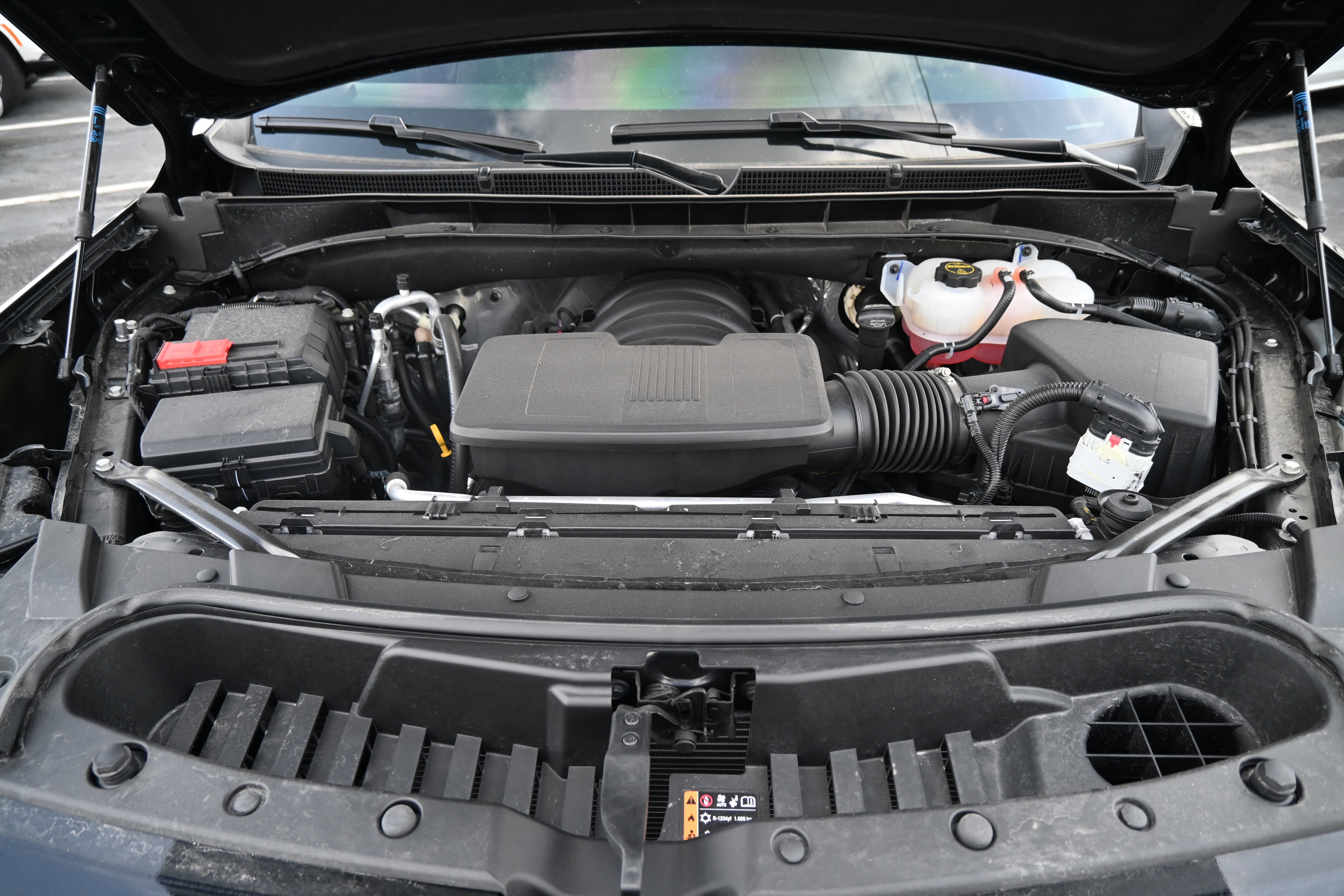 Used 2025 GMC Yukon Elevation w/ LPO, Floor Liner Package image 26