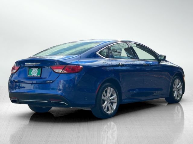 Used 2016 Chrysler 200 Limited image 4