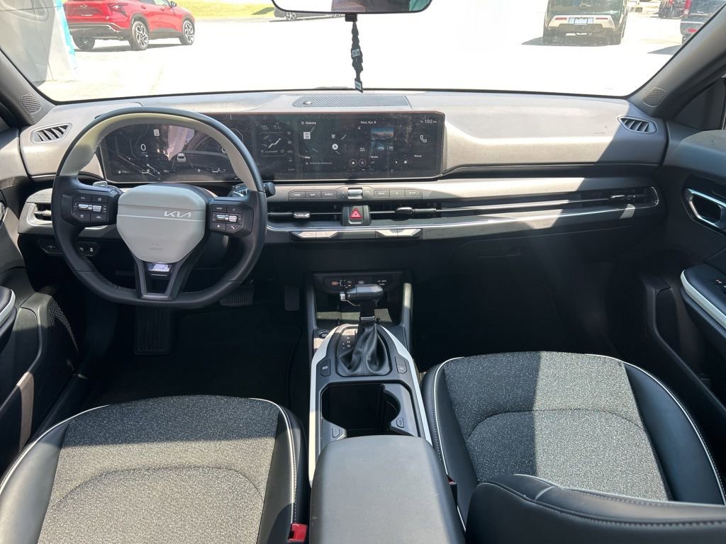 Used 2025 Kia K4 GT-Line w/ GT-Line Sunroof Package image 14