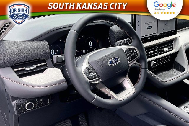 New 2026 Ford Explorer Active AWD/4WD image 7