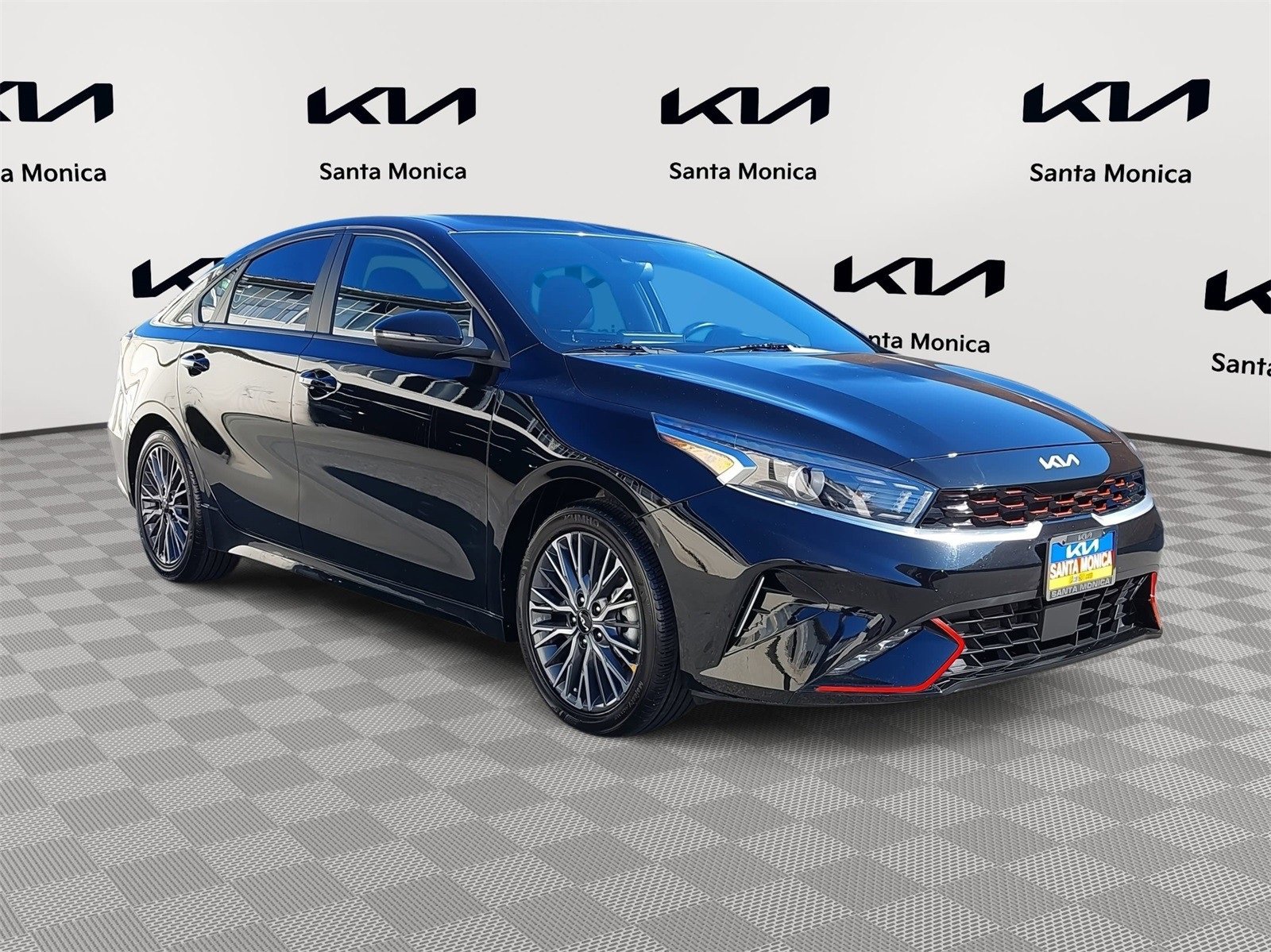 Certified 2023 Kia Forte GT-Line w/ GT-Line Technology Package image 3