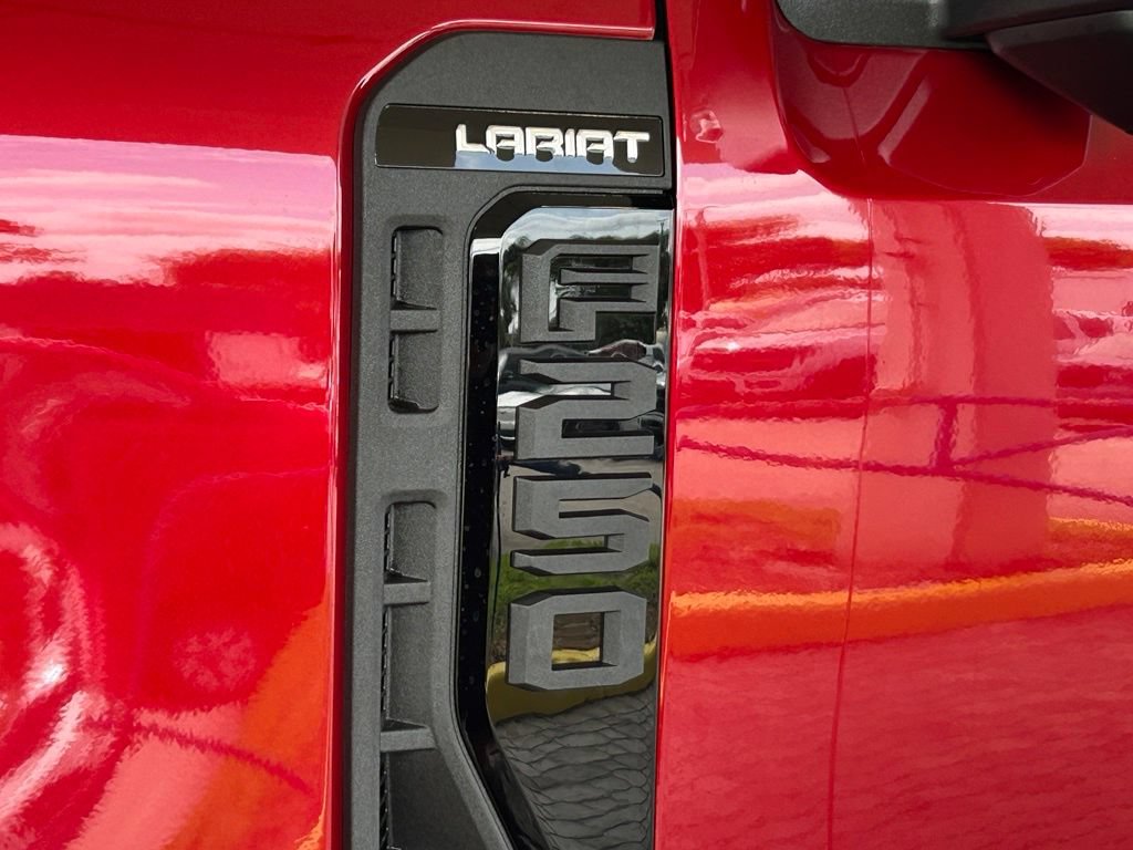 New 2026 Ford F250 Lariat w/ Black Appearance Package AWD/4WD image 20