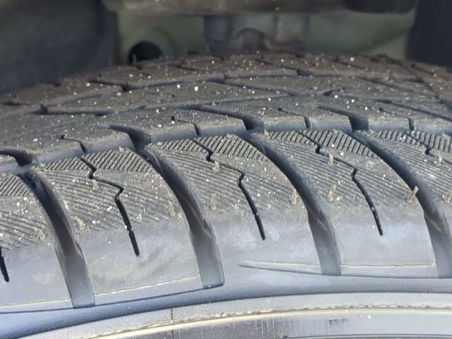 Used 2022 Chevrolet Equinox LS image 16