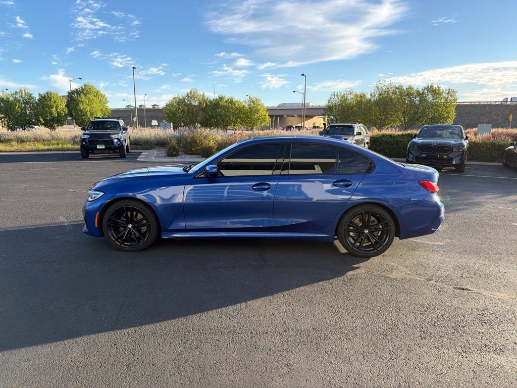 Used 2021 BMW 330i xDrive Sedan w/ M Sport Package AWD/4WD image 2