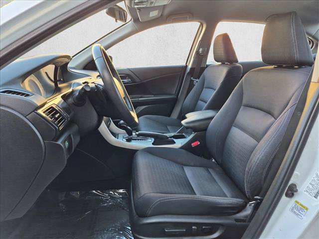 Used 2015 Honda Accord Sport image 15