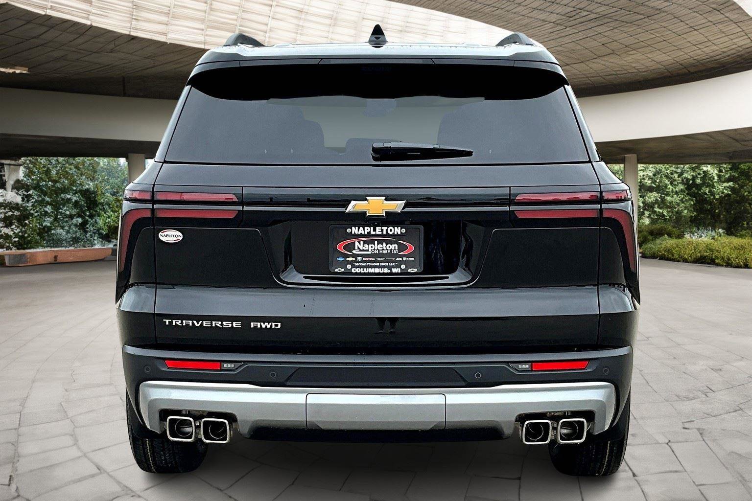 New 2026 Chevrolet Traverse LT w/ Driver Confidence Package image 4