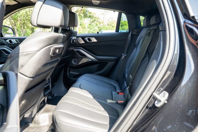 Used 2024 BMW X6 M60i AWD/4WD image 44