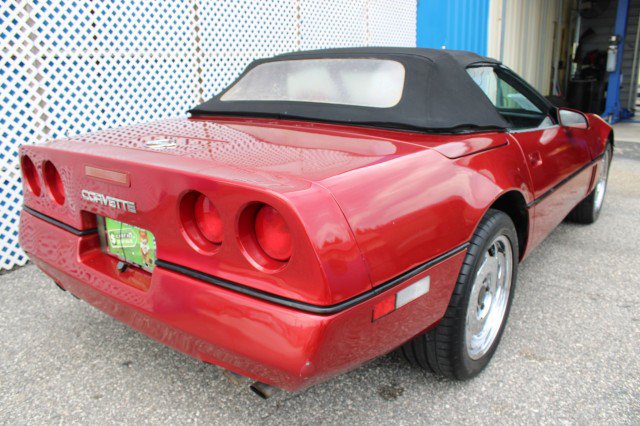 Used 1989 Chevrolet Corvette Convertible RWD image 4
