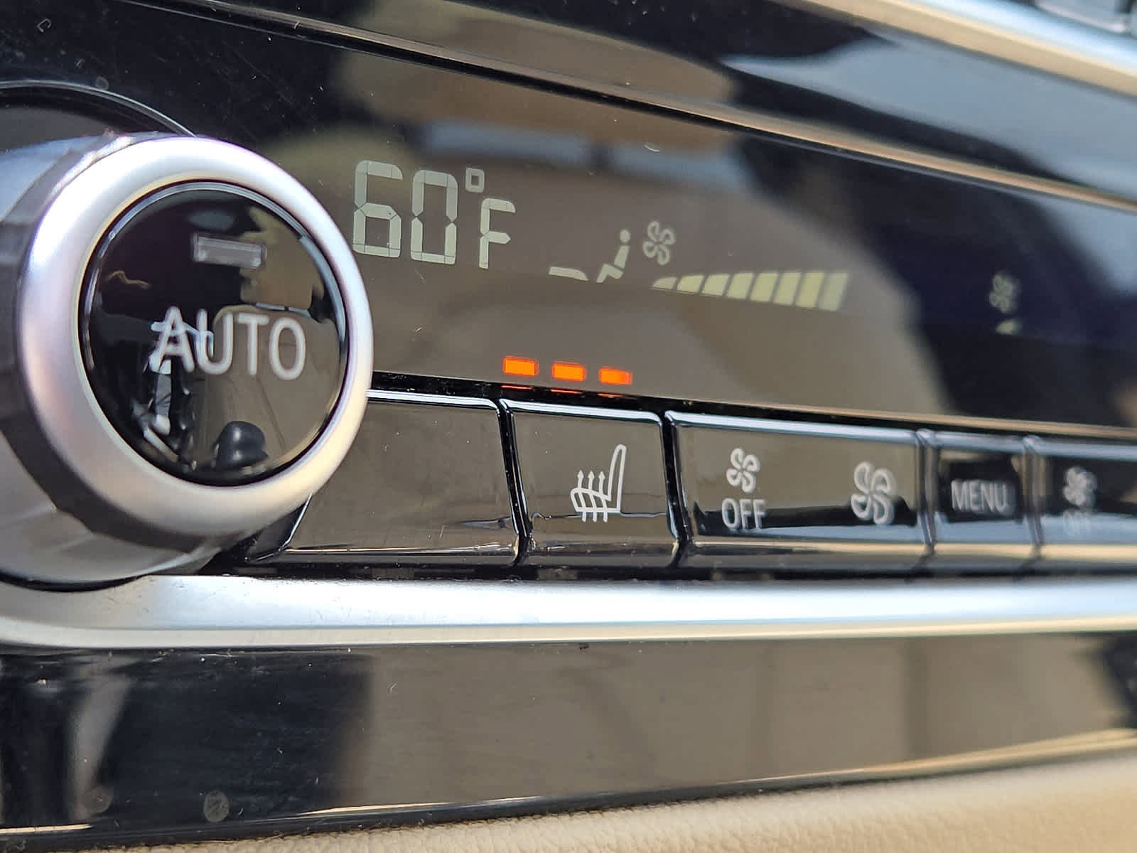 Used 2020 BMW 530i xDrive w/ Premium Package image 27