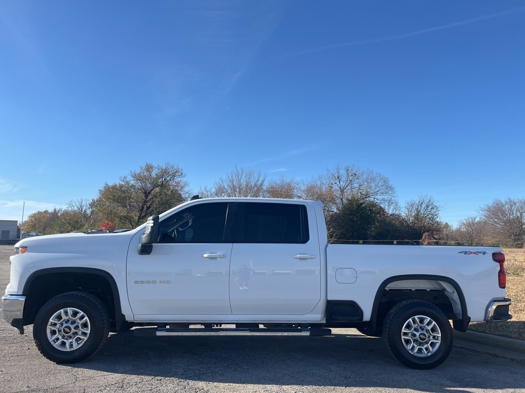 Used 2024 Chevrolet Silverado 2500 LT image 7