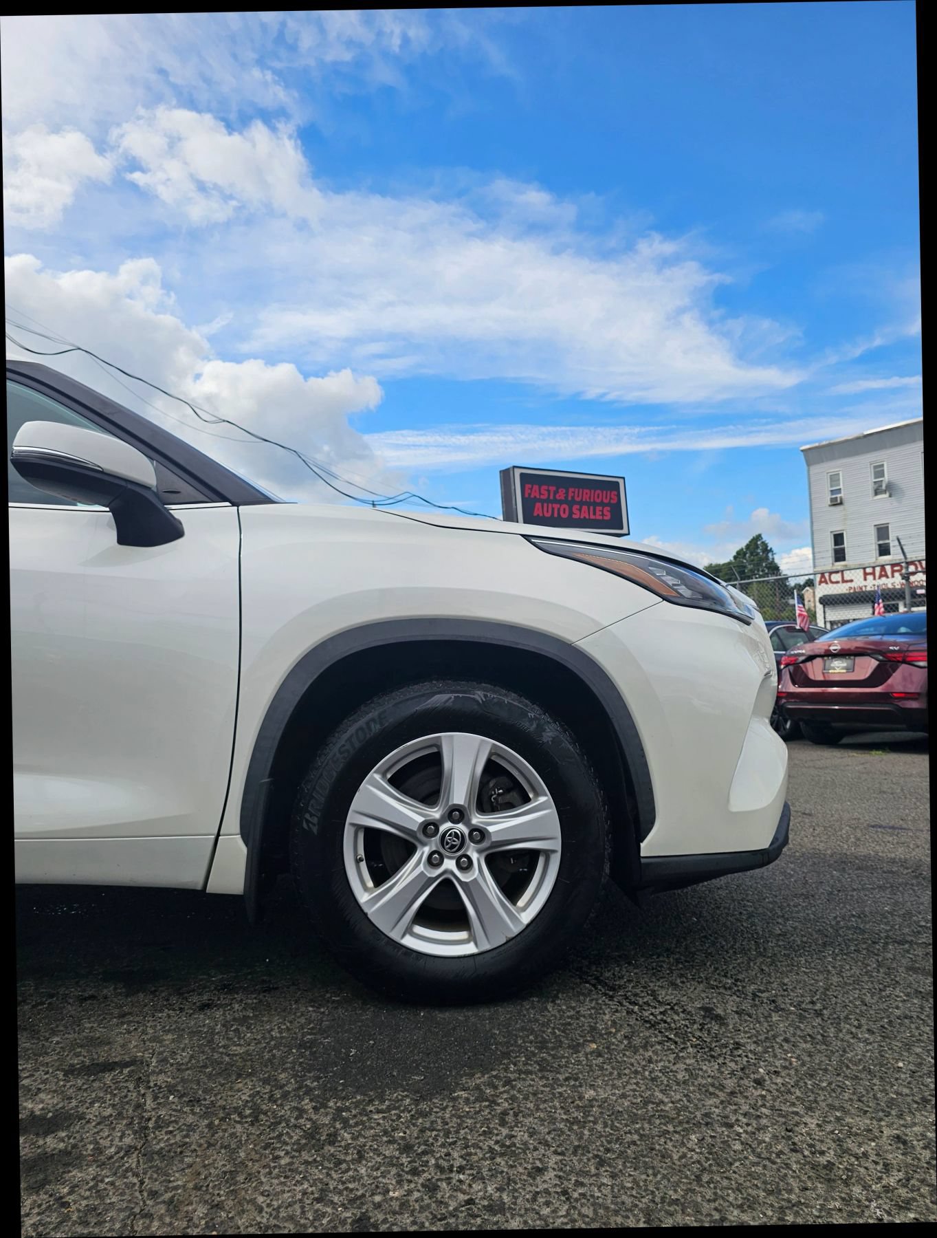 Used 2020 Toyota Highlander L AWD/4WD image 6