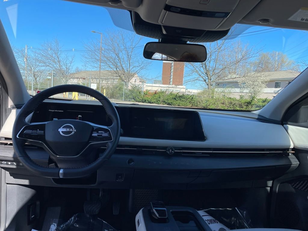 Used 2023 Nissan Ariya ENGAGE e-4ORCE image 16