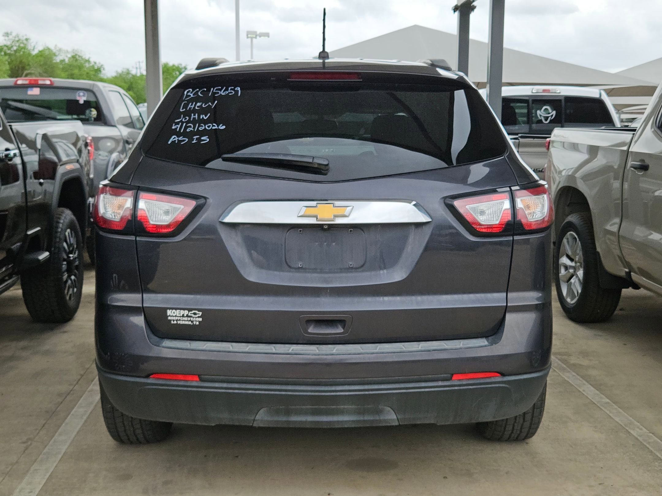 Used 2015 Chevrolet Traverse LS image 3