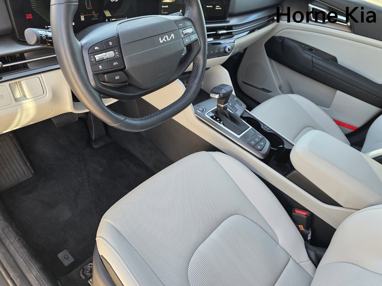 New 2026 Kia Sportage EX image 11