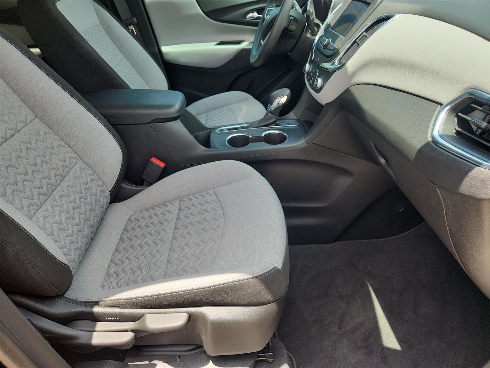 Used 2023 Chevrolet Equinox LS w/ LS Convenience Package FWD image 26