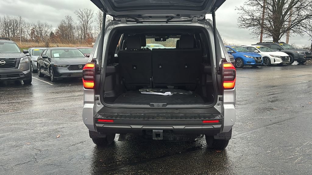 Used 2025 Toyota 4Runner TRD Off-Road Premium w/ Tow Technology Package image 32