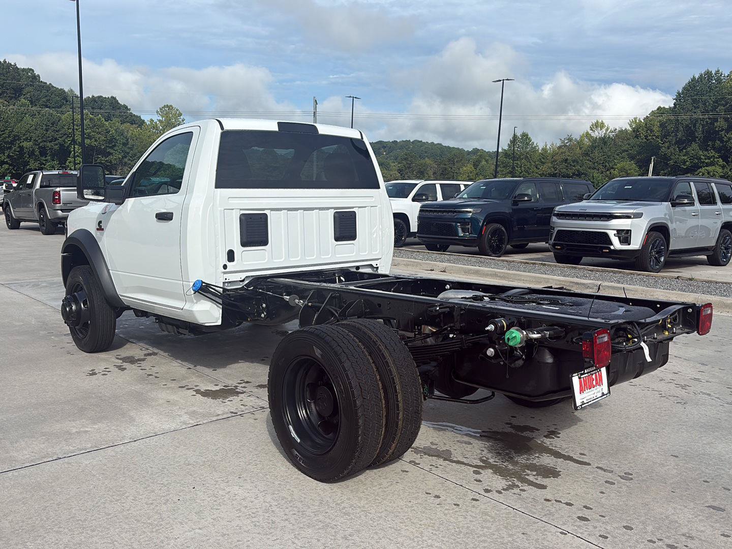 New 2027 RAM 5500 Tradesman AWD/4WD image 4