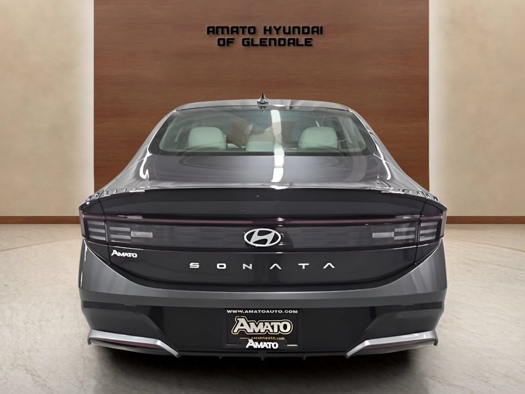 Certified 2025 Hyundai Sonata SEL FWD image 5