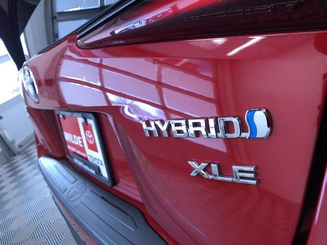 Certified 2021 Toyota Prius XLE image 17