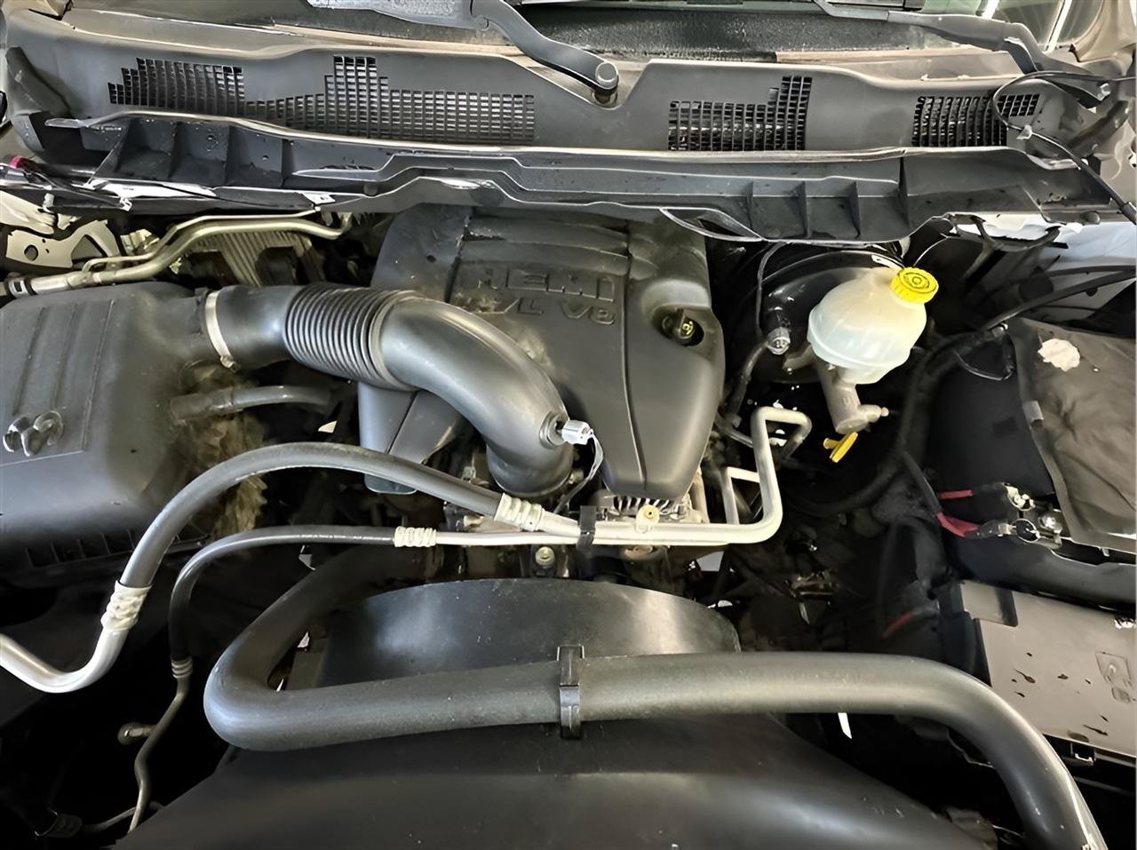 Used 2016 RAM 1500 Rebel w/ Luxury Group AWD/4WD image 18