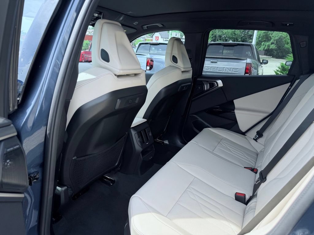 New 2026 BMW X3 xDrive30i w/ Premium Package AWD/4WD image 22
