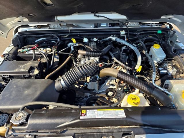 Used 2008 Jeep Wrangler Unlimited Sahara AWD/4WD image 59