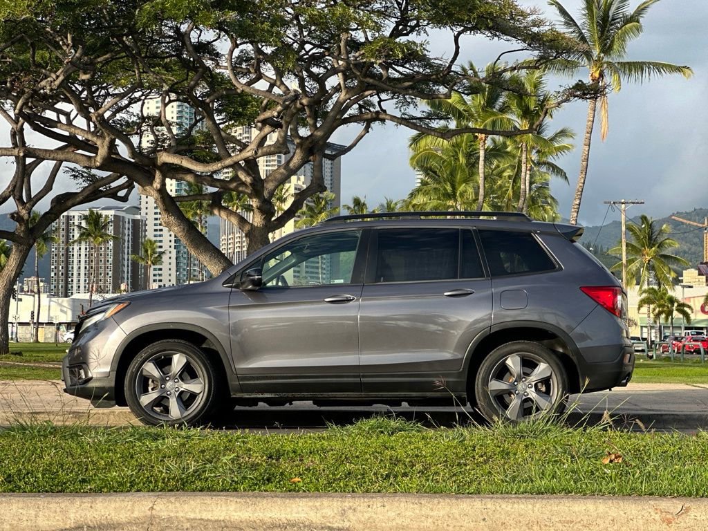 Used 2019 Honda Passport Touring image 2