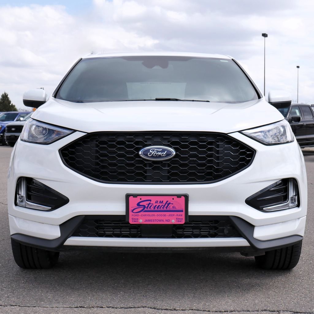 Used 2021 Ford Edge ST-Line w/ Class II Trailer Tow Package AWD/4WD image 14