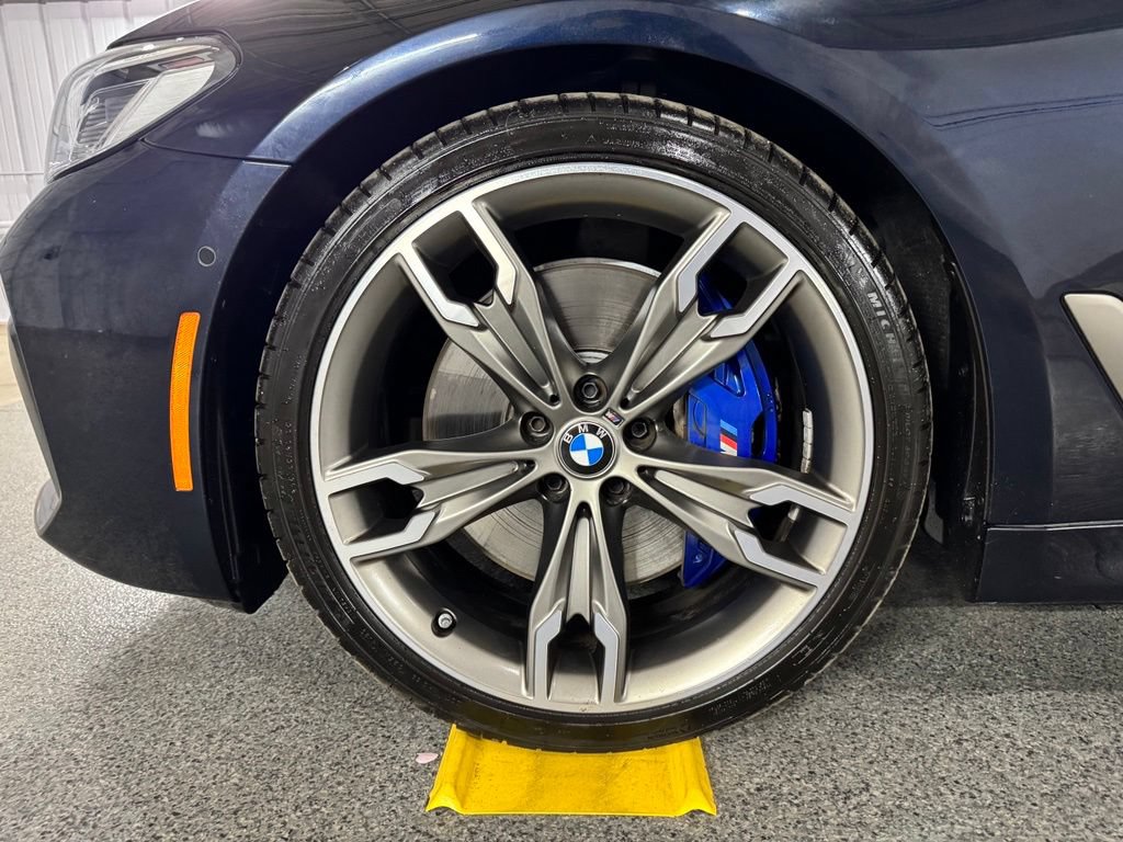Used 2023 BMW M550i xDrive AWD/4WD image 20