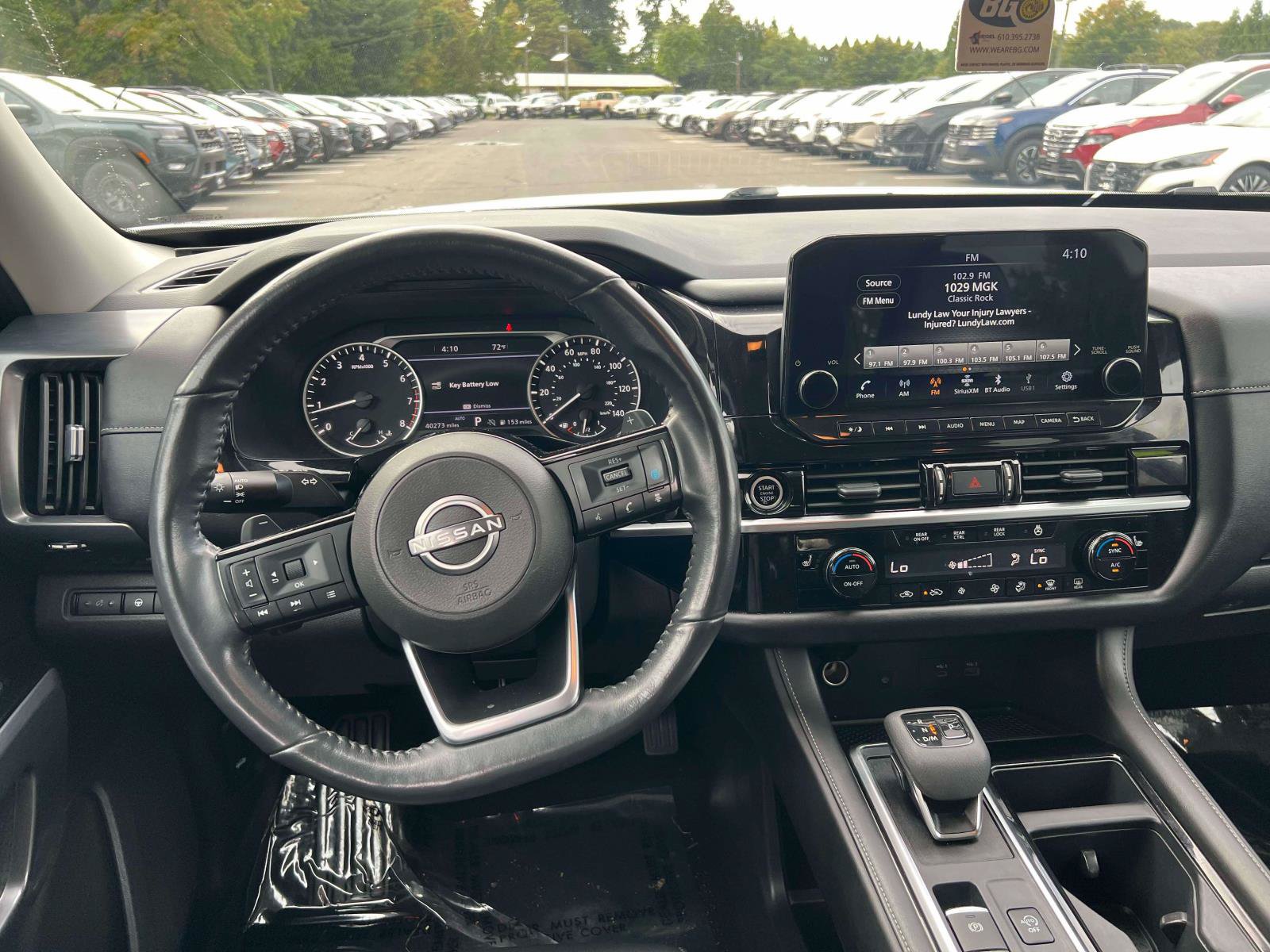 Used 2024 Nissan Pathfinder SL AWD/4WD image 20