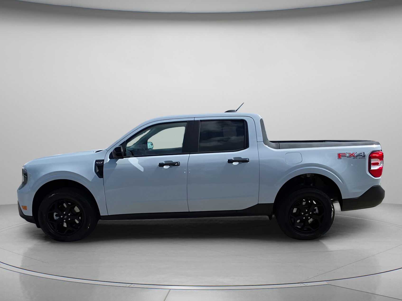 New 2025 Ford Maverick XLT w/ XLT Luxury Package AWD/4WD image 18