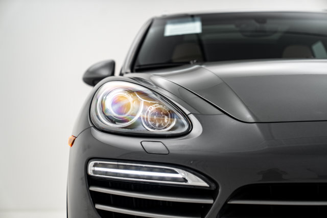 Used 2014 Porsche Cayenne Diesel Platinum Edition AWD/4WD image 61